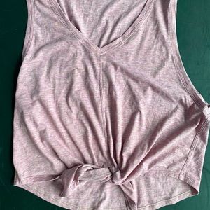 Lululemon top